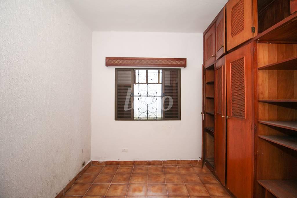 DORMITÓRIO 1 de Casa para alugar, térrea com 189 m², 3 quartos e 2 vagas em Planalto Paulista - São Paulo