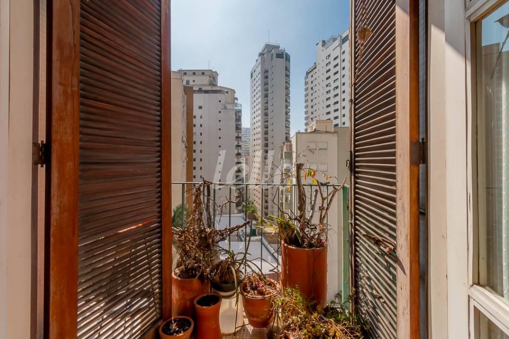 VARANDA de Apartamento à venda, Padrão com 133 m², 3 quartos e 1 vaga em Santa Cecília - São Paulo