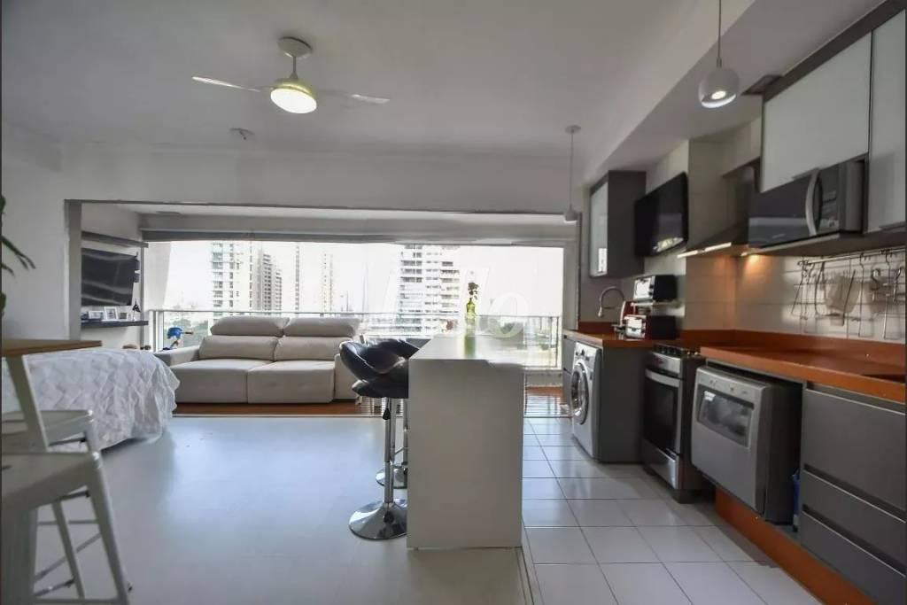 COZINHA / AREA DE SERVIÇO de Apartamento à venda, Padrão com 47 m², 1 quarto e 1 vaga em Cidade Monções - São Paulo