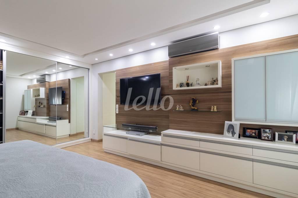 SUÍTE 1 de Apartamento à venda, Padrão com 315 m², 4 quartos e 4 vagas em Chácara Califórnia - São Paulo