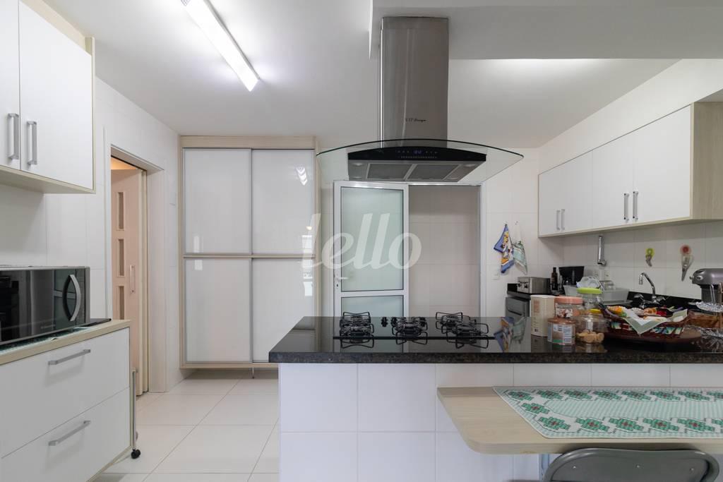 COZINHA de Apartamento à venda, Padrão com 204 m², 4 quartos e 4 vagas em Mooca - São Paulo