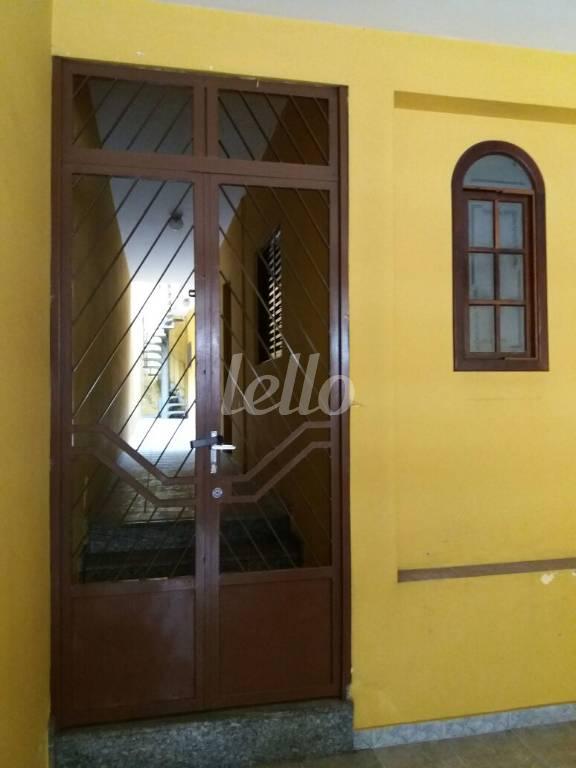 ENTRADA de Casa à venda, sobrado com 67 m², 2 quartos e 3 vagas em Vila Canero - São Paulo