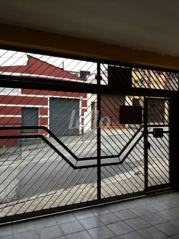 GARAGEM de Casa à venda, sobrado com 67 m², 2 quartos e 3 vagas em Vila Canero - São Paulo