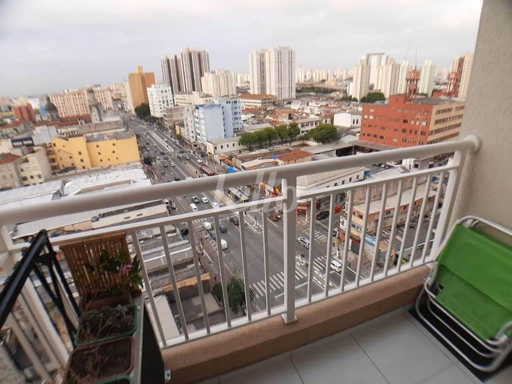 SACADA DA SALA de Apartamento à venda, Padrão com 33 m², 1 quarto e 1 vaga em Brás - São Paulo