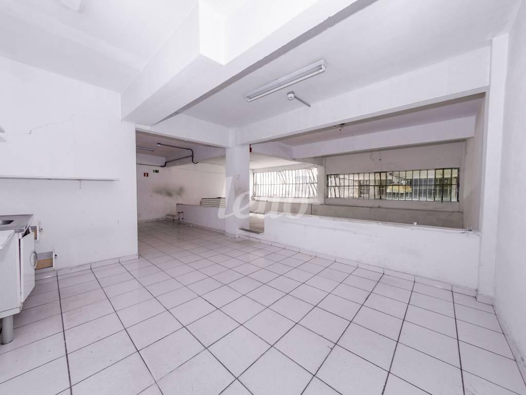 COPA MEZANINO de Loja para alugar, Galeria com 41 m², e em Centro - São Paulo