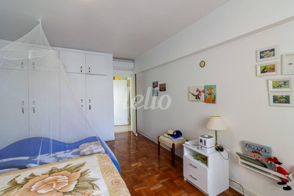 SUITE 2 de Apartamento para alugar, Padrão com 347 m², 3 quartos e 3 vagas em Consolação - São Paulo