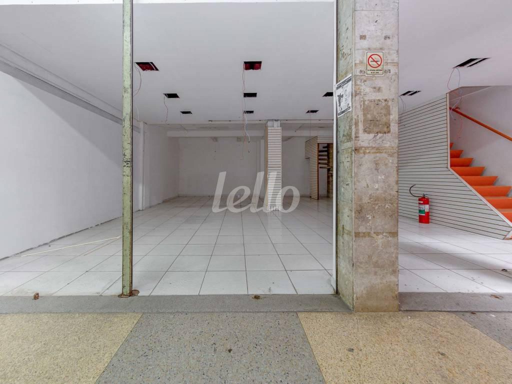 LOJA de Loja para alugar, Galeria com 41 m², e em Centro - São Paulo