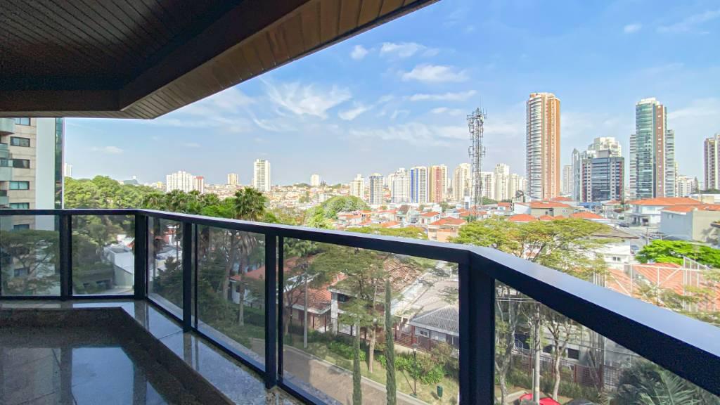 SACADA de Apartamento à venda, Padrão com 335 m², 4 quartos e 4 vagas em Vila Analia Franco - São Paulo