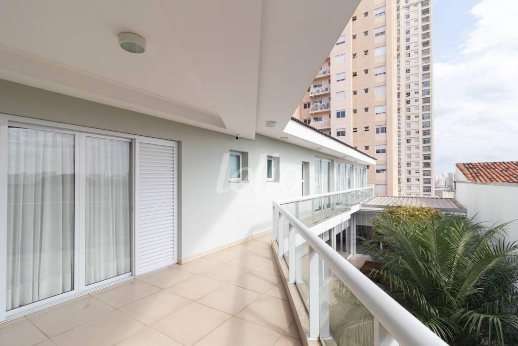 VARANDA SALA 2 de Casa à venda, sobrado com 550 m², 4 quartos e 6 vagas em Parque da Mooca - São Paulo