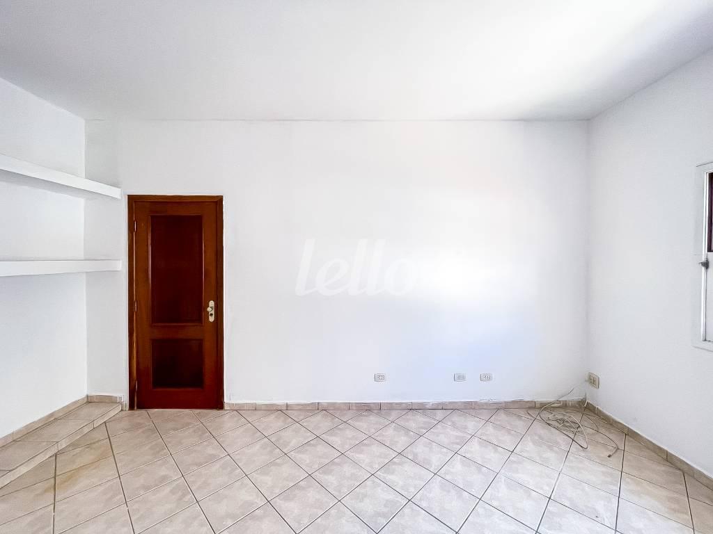 QUARTO 1 de Casa à venda, sobrado com 147 m², 3 quartos e 3 vagas em Vila Romana - São Paulo