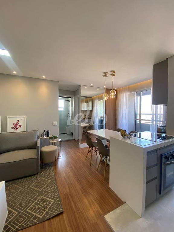 SALA de Apartamento à venda, Padrão com 50 m², 2 quartos e 1 vaga em Vila Metalúrgica - Santo André