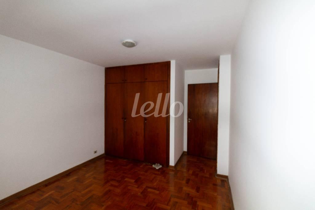 DORMITÓRIO 3 de Apartamento para alugar, Padrão com 175 m², 4 quartos e 2 vagas em Santa Cecília - São Paulo