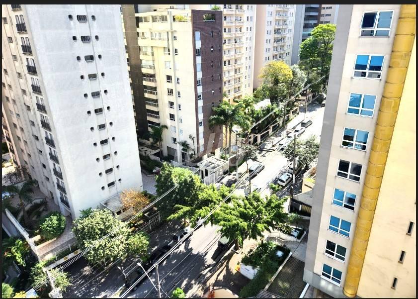 VISTA de Apartamento à venda, Padrão com 141 m², 3 quartos e 1 vaga em Paraíso - São Paulo