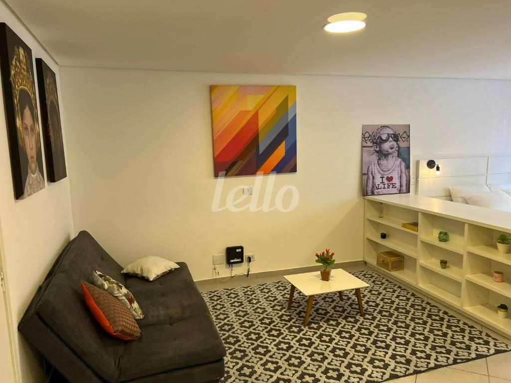 STUDIO de Apartamento à venda, Padrão com 40 m², 1 quarto e em Sé - São Paulo