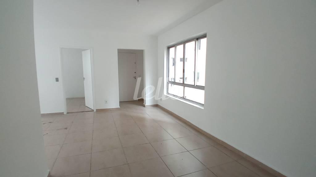 SALA de Apartamento para alugar, Padrão com 157 m², 2 quartos e 1 vaga em Paraíso - São Paulo