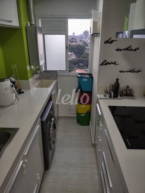 COZINHA de Apartamento à venda, Padrão com 57 m², 2 quartos e 1 vaga em Vila Oratório - São Paulo