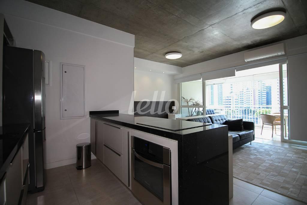 COZINHA de Apartamento para alugar, Padrão com 65 m², 1 quarto e 1 vaga em Itaim Bibi - São Paulo