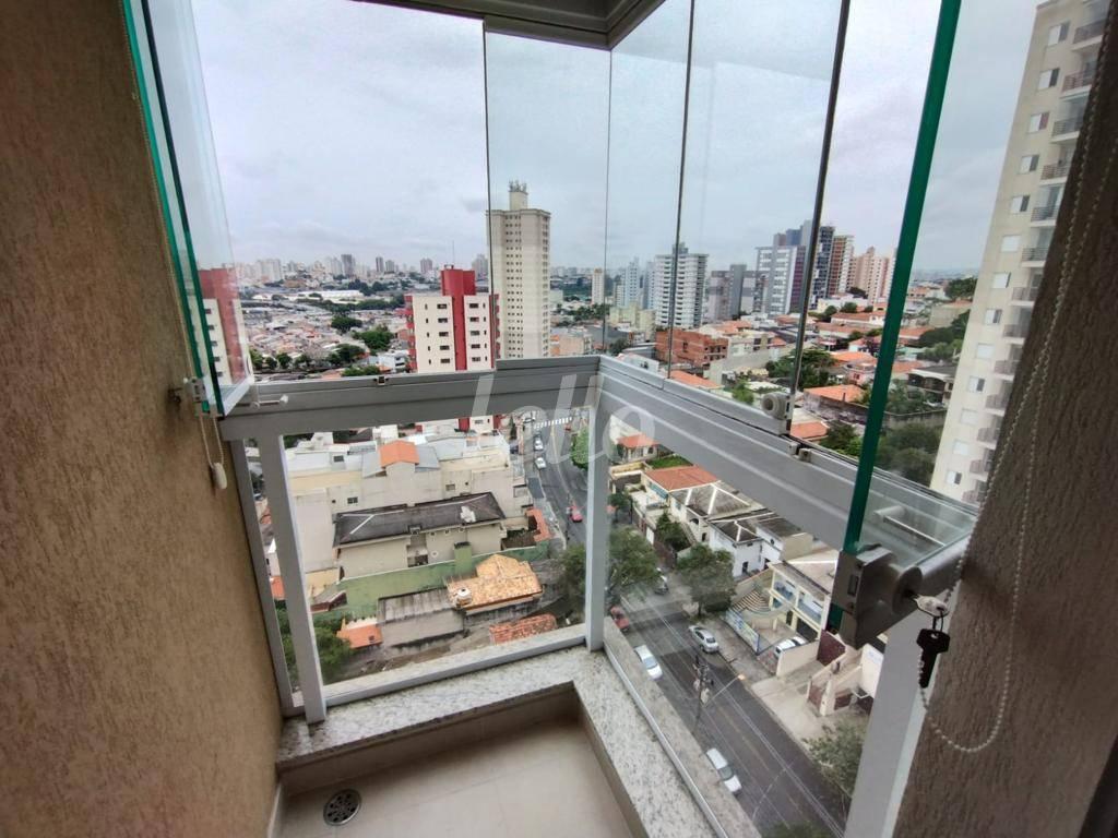 VARANDA de Apartamento à venda, Padrão com 70 m², e em Santa Teresinha - Santo André