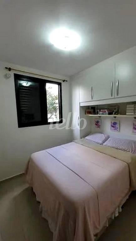 DORMITORIO de Apartamento à venda, Padrão com 57 m², 2 quartos e 1 vaga em Vila Bertioga - São Paulo