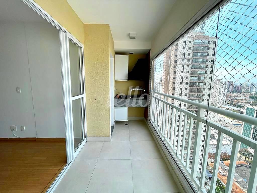 VARANDA GOURMET de Apartamento à venda, Padrão com 58 m², 2 quartos e 2 vagas em Vila Prudente - São Paulo