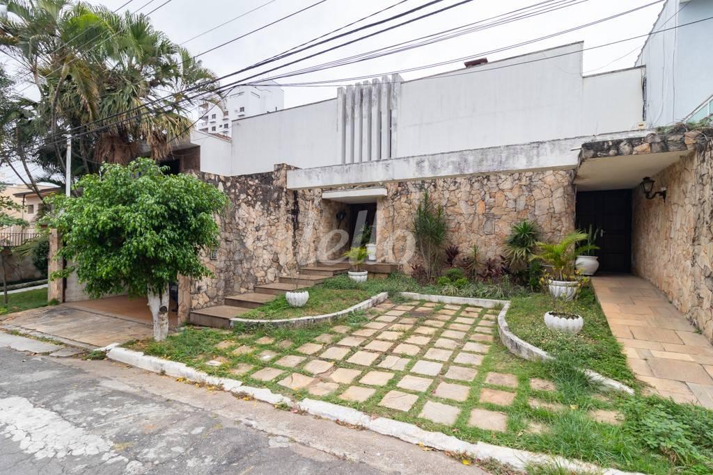 FACHADA de Casa à venda, sobrado com 750 m², 4 quartos e 4 vagas em Mooca - São Paulo