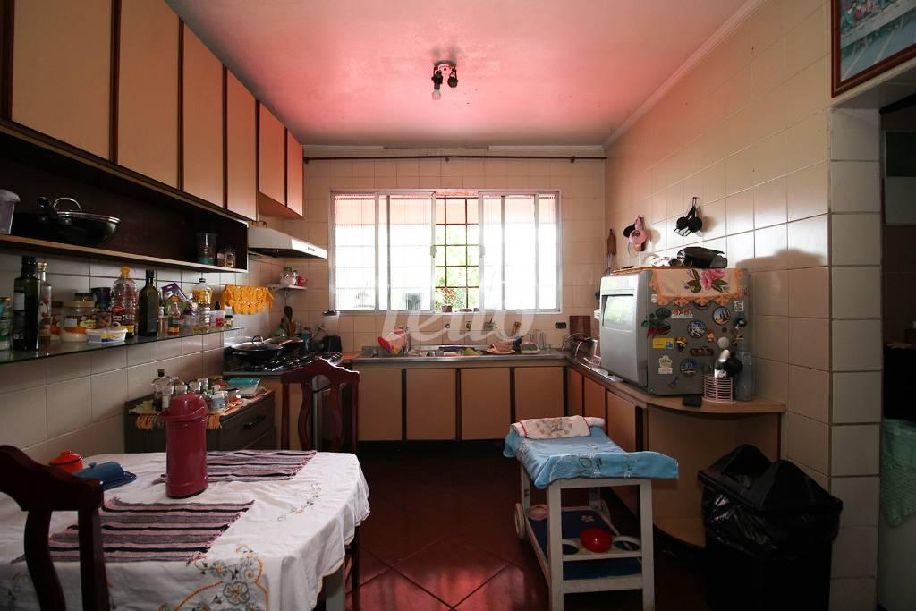 COZINHA de Casa para alugar, sobrado com 480 m², 3 quartos e 6 vagas em Chácara Monte Alegre - São Paulo
