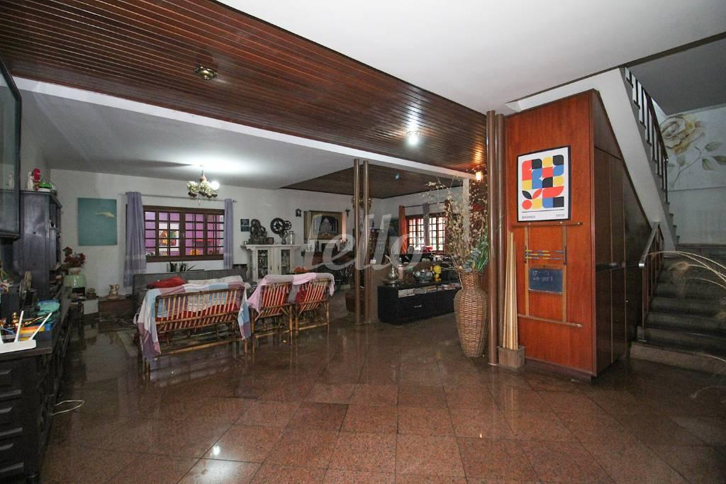 HALL SOCIAL de Casa para alugar, sobrado com 480 m², 3 quartos e 6 vagas em Chácara Monte Alegre - São Paulo