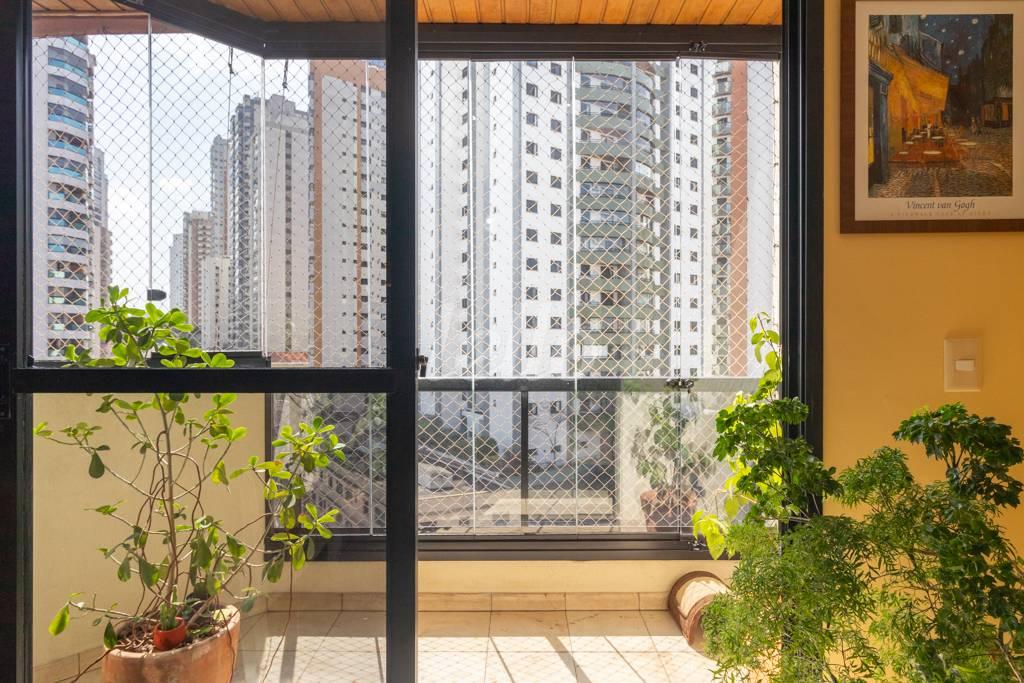 SACADA de Apartamento à venda, Padrão com 114 m², 3 quartos e 3 vagas em Vila Regente Feijó - São Paulo