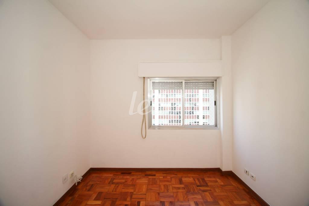 DORMITÓRIO 1 de Apartamento para alugar, Padrão com 91 m², 2 quartos e 1 vaga em Vila Nova Conceição - São Paulo
