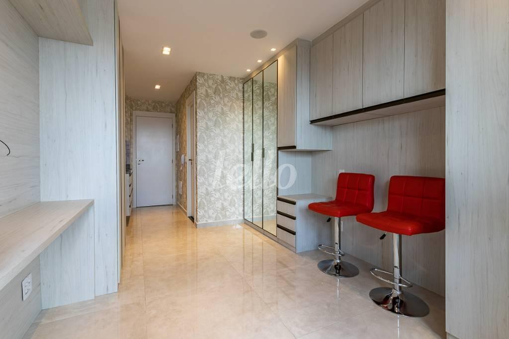 STUDIO de Apartamento para alugar, Padrão com 25 m², 1 quarto e em Quarta Parada - São Paulo
