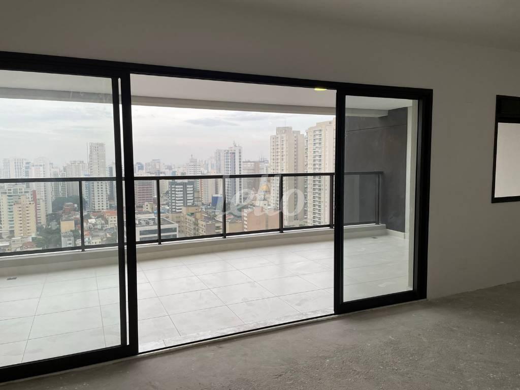 SALA de Apartamento à venda, Padrão com 158 m², 3 quartos e 3 vagas em Aclimação - São Paulo