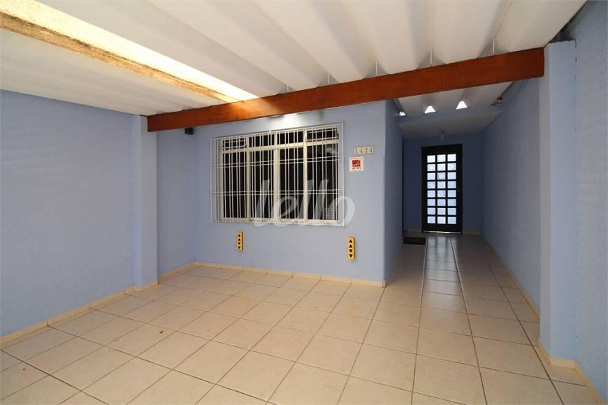 GARAGEM de Casa à venda, sobrado com 126 m², 3 quartos e 2 vagas em Cidade Monções - São Paulo