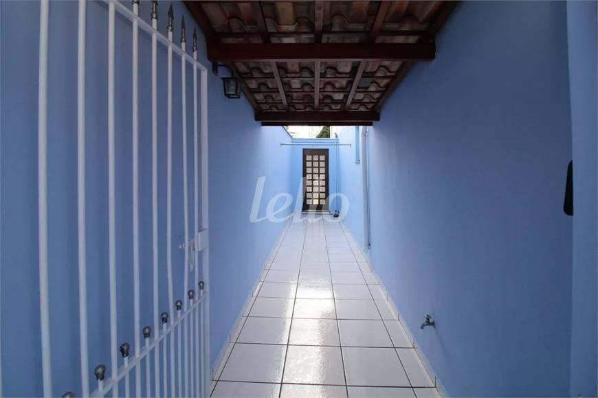 LATERAL de Casa à venda, sobrado com 126 m², 3 quartos e 2 vagas em Cidade Monções - São Paulo