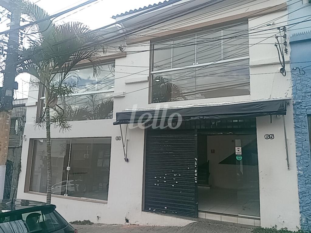 FACHADA de Casa para alugar, sobrado com 100 m², e em Vila Gomes Cardim - São Paulo