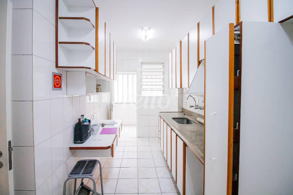 COZINHA de Apartamento à venda, Padrão com 88 m², 2 quartos e 1 vaga em Jardim Paulista - São Paulo