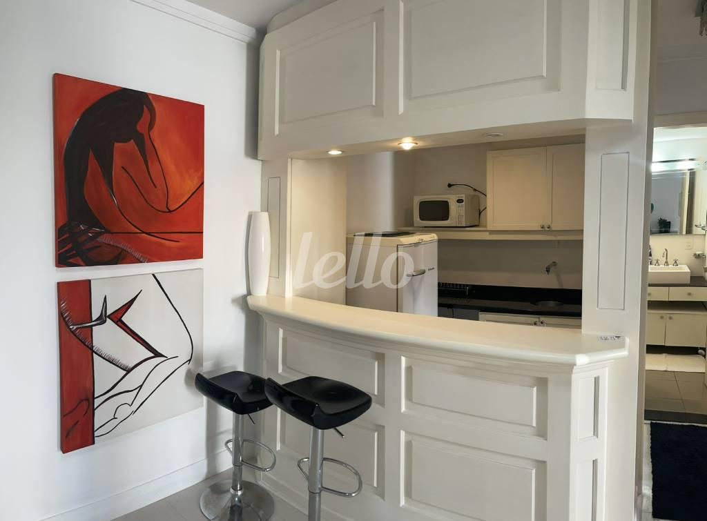 COZINHA de Apartamento para alugar, Padrão com 45 m², 1 quarto e 1 vaga em Itaim Bibi - São Paulo