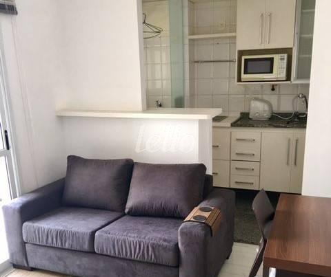 SALA de Apartamento para alugar, Padrão com 40 m², 1 quarto e 1 vaga em Vila Nova Conceição - São Paulo