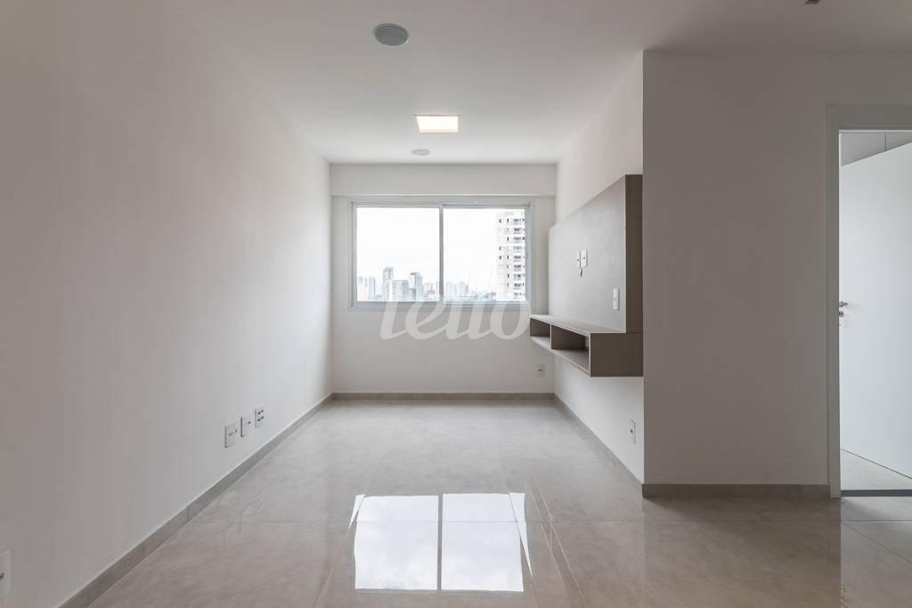 SALA de Apartamento para alugar, Padrão com 39 m², 2 quartos e em Quarta Parada - São Paulo
