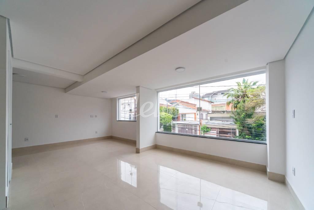 SALA de Casa à venda, sobrado com 188 m², 2 quartos e 2 vagas em Vila Alpina - Santo André