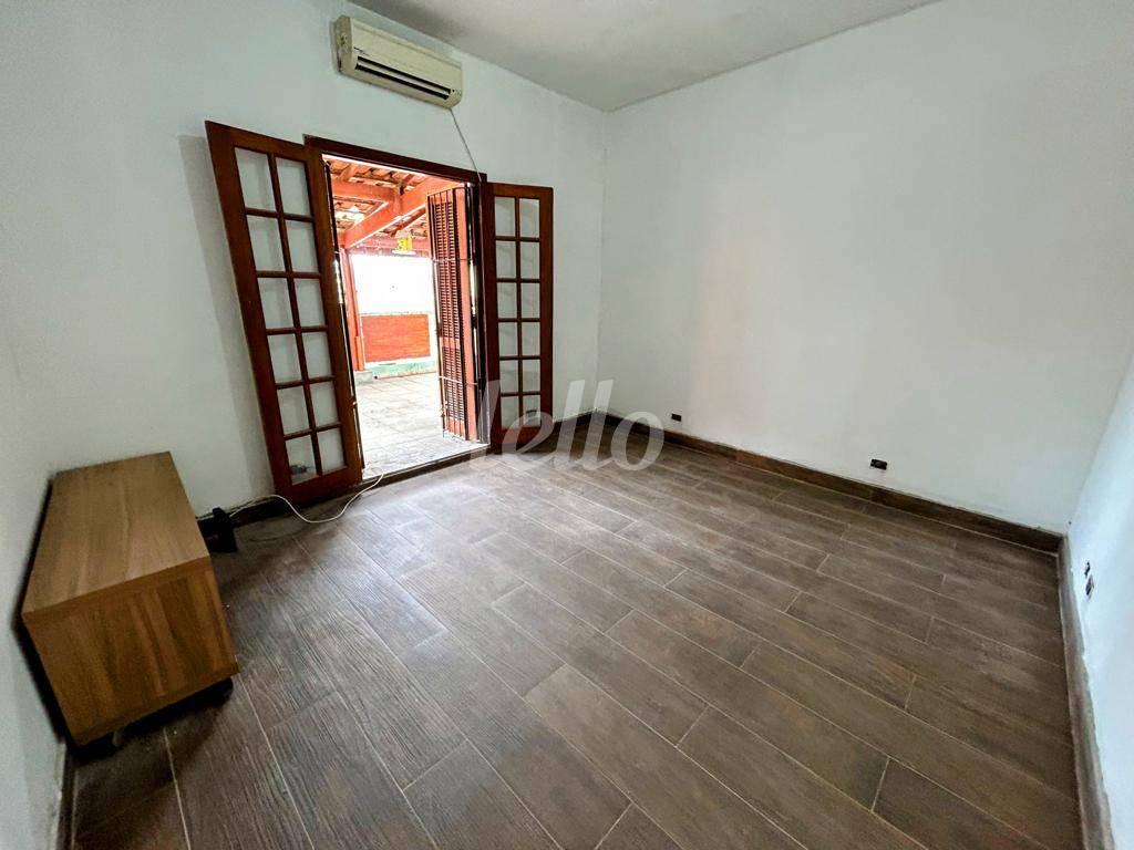 DORMITÓRIO de Casa à venda, de vila - sobrado com 150 m², 3 quartos e 2 vagas em Vila Nova Mazzei - São Paulo