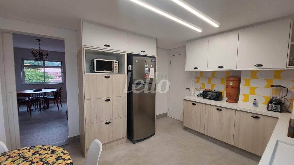 COZINHA de Apartamento à venda, Padrão com 100 m², 3 quartos e 1 vaga em Planalto Paulista - São Paulo