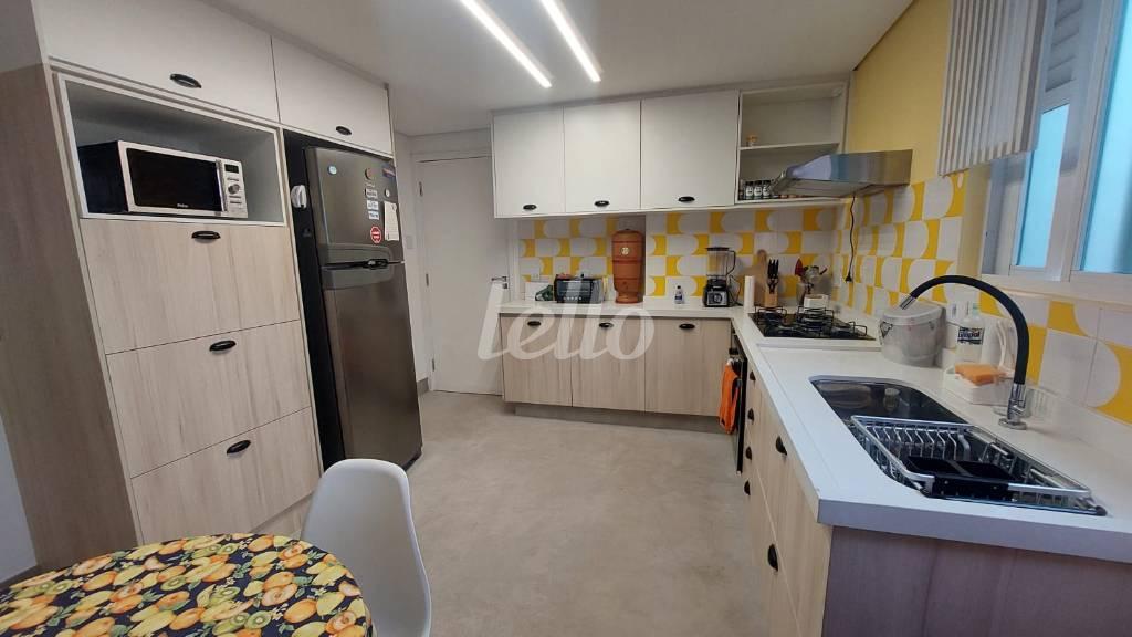 COZINHA de Apartamento à venda, Padrão com 100 m², 3 quartos e 1 vaga em Planalto Paulista - São Paulo