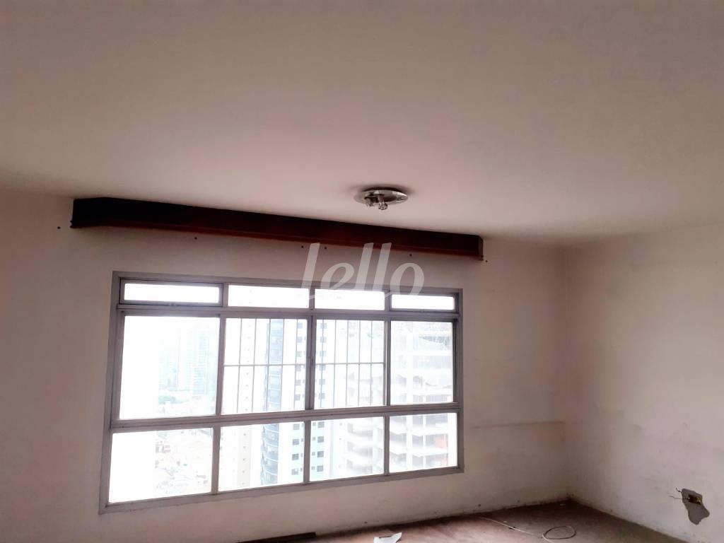 SALA de Apartamento à venda, Padrão com 163 m², 3 quartos e 2 vagas em Vila Clementino - São Paulo