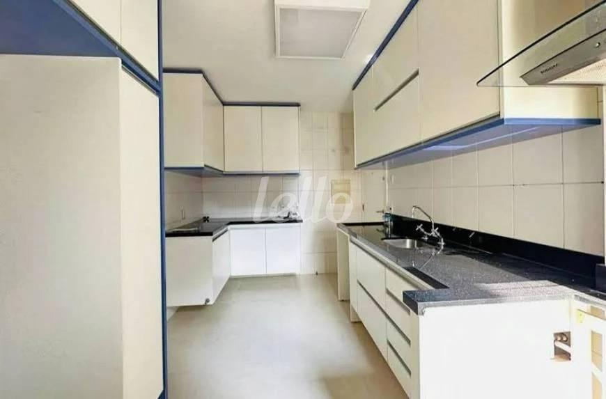 COZINHA de Apartamento à venda, Padrão com 104 m², 2 quartos e 2 vagas em Vila Pompeia - São Paulo