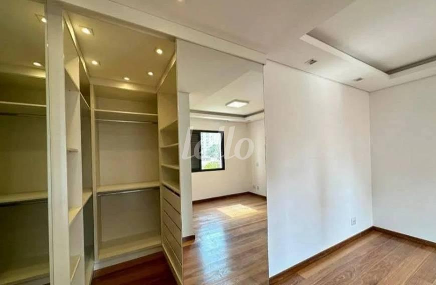 SUÍTE de Apartamento à venda, Padrão com 104 m², 2 quartos e 2 vagas em Vila Pompeia - São Paulo