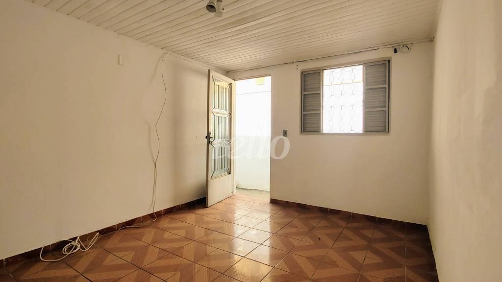 SALA EDÍCULA de Casa à venda, térrea com 200 m², 3 quartos e 1 vaga em Vila Lúcia - São Paulo