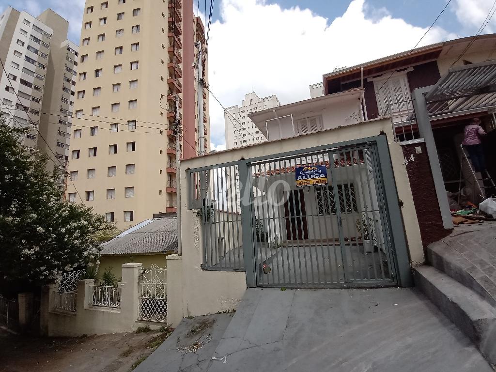 FACHADA - FOTO 2 de Casa para alugar, térrea com 120 m², e em Santa Teresinha - São Paulo