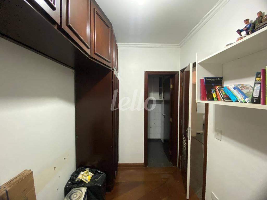 DORMITÓRIO DE SERVIÇO de Apartamento à venda, Padrão com 254 m², 4 quartos e 3 vagas em Santa Paula - São Caetano do Sul
