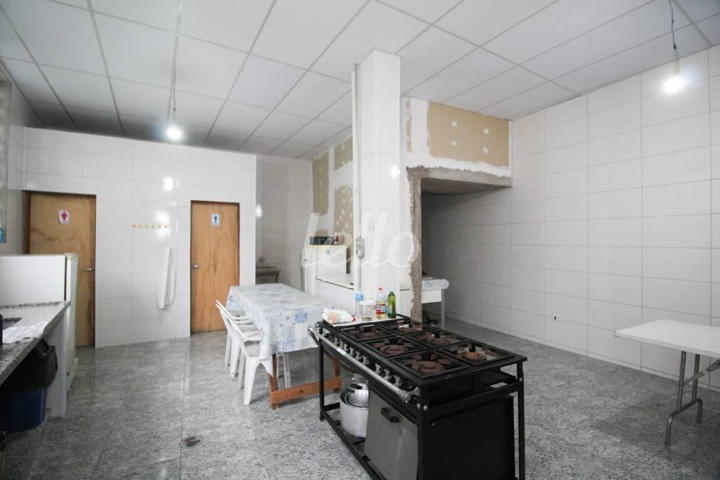 LOJA de Sobreloja para alugar, Padrão com 180 m², e em Vila Guarani - São Paulo