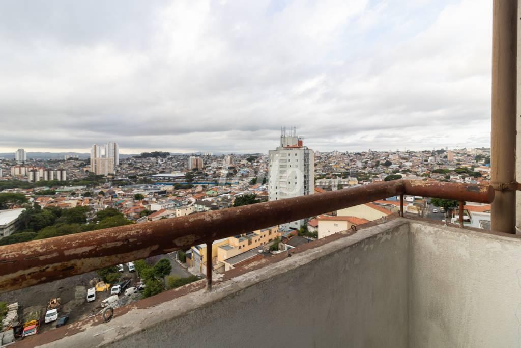 05 VARANDA de Apartamento para alugar, Padrão com 55 m², 2 quartos e 1 vaga em Vila Granada - São Paulo